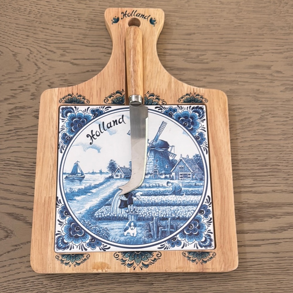 Blue and White Cheese Board with Knife